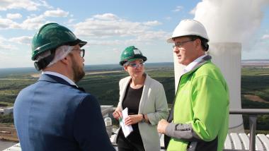 Dr. Anita Maaß zu Besuch im Kraftwerk Boxberg